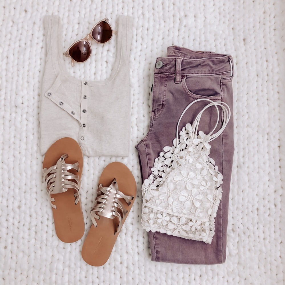 High Waisted American Eagle Skinny Jeans